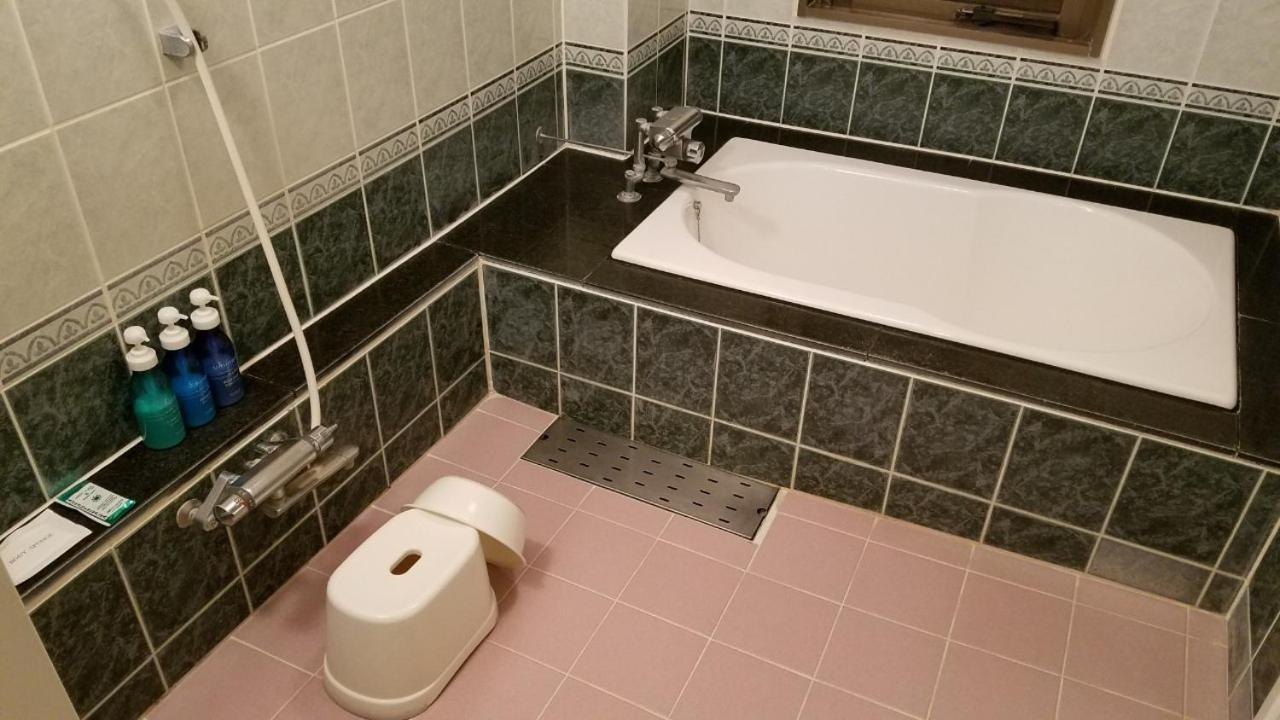 Hotel Golf Yokohama (Adults Only) Extérieur photo